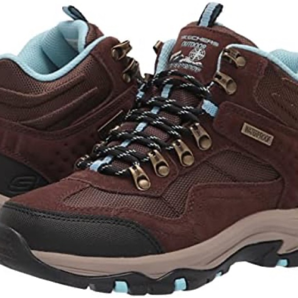 Skechers Women's Brown and Light Blue Athletic Shoes